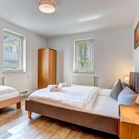 Hansehus Nr 3 * ツィノヴィッツ